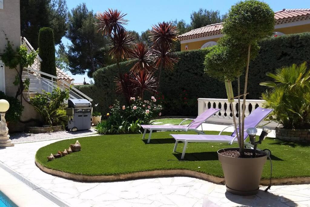 Apartment Dans De Charme, Piscine, Proche