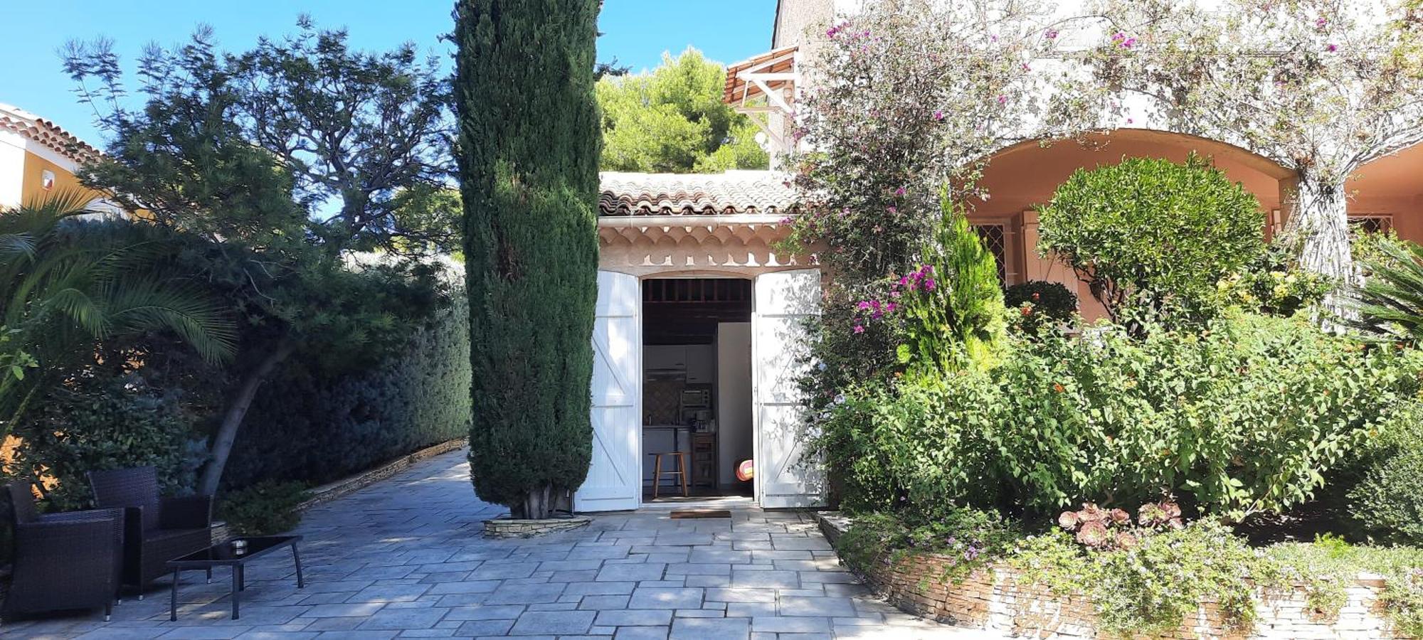 Dans De Charme, Piscine, Proche Apartment Cassis